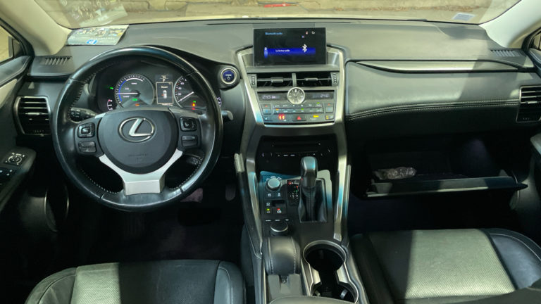 Lexus NX VO 525 - Photo 6
