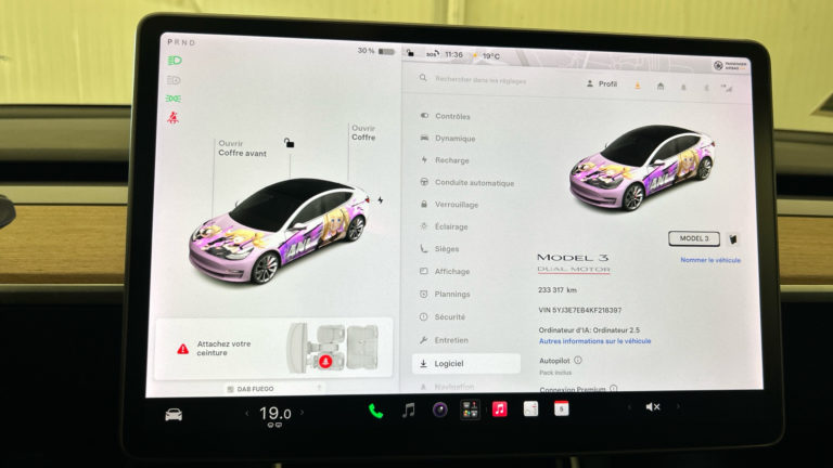 Tesla Model 3 VO 526 - Photo 9