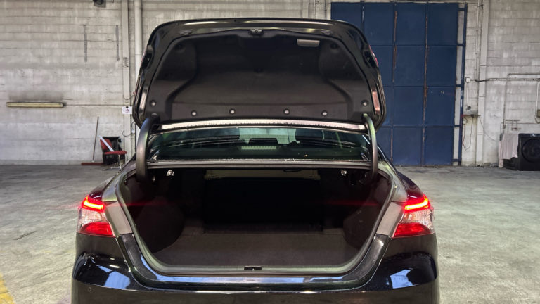 Toyota Camry VO 529 - Photo 10