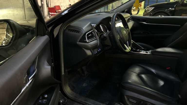 Toyota Camry VO 538 - Photo 8