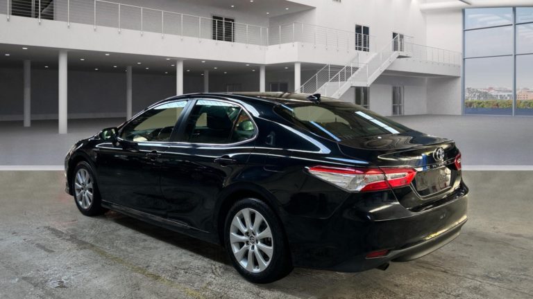 Toyota Camry VO 539 - Photo 5
