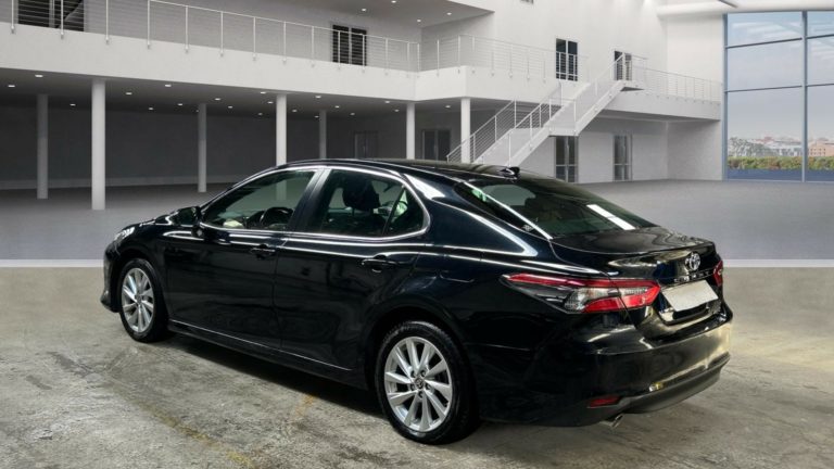 Toyota Camry VO 541 - Photo 4