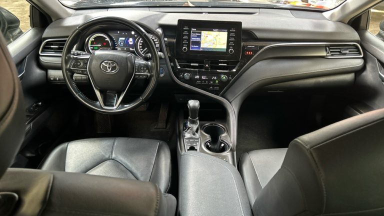 Toyota Camry VO 541 - Photo 6
