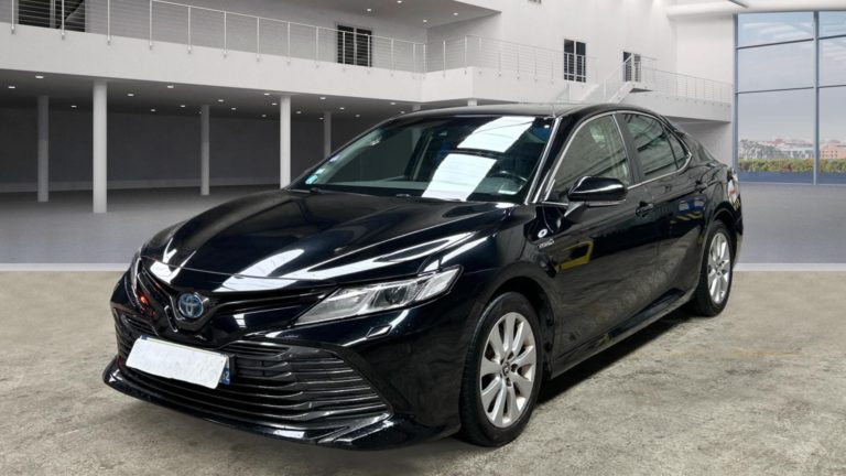 Toyota Camry VO 543 - Photo 2
