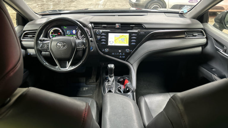 Toyota Camry VO 543 - Photo 7