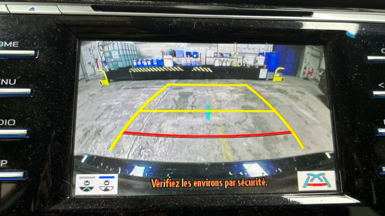 Toyota Camry VO 543 - Photo 11
