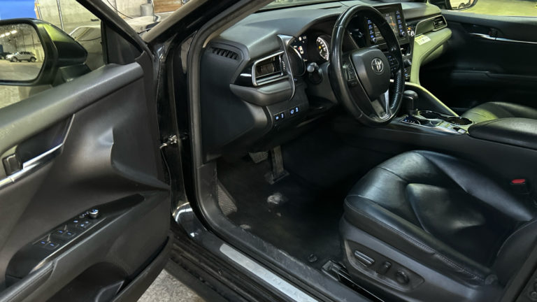 Toyota Camry VO 544 - Photo 8
