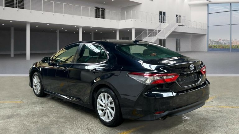 Toyota Camry VO 545 - Photo 4