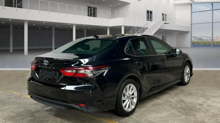 Toyota Camry VO 545 - Photo 5