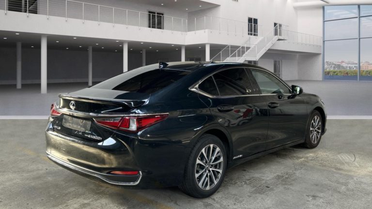 Lexus ES 300h VO 546 - Photo 4