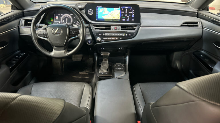 Lexus ES 300h VO 546 - Photo 6
