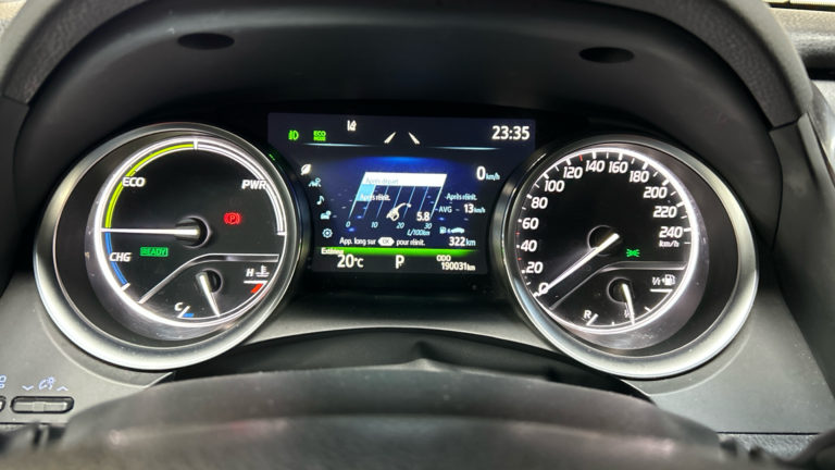 Toyota Camry VO 547 - Photo 7