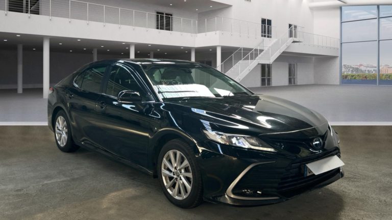 Toyota Camry VO 553 - Photo 3