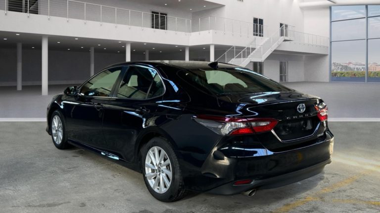 Toyota Camry VO 554 - Photo 5