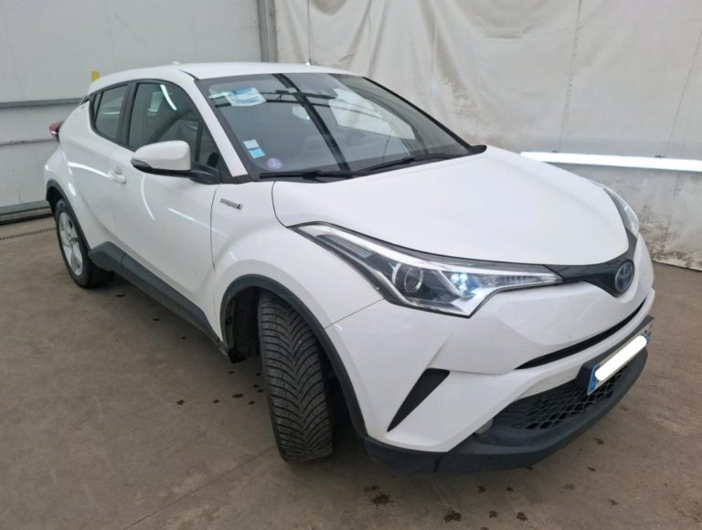Toyota C-HR VO 559 - Photo 3